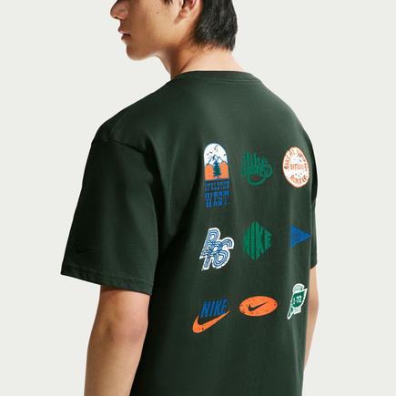NIKE スポーツウェアTシャツ