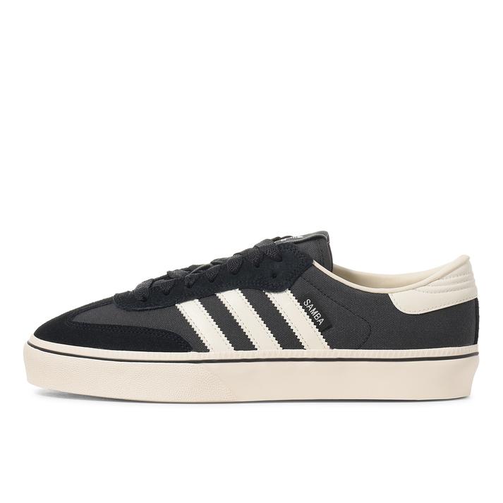 adidas �T���o ST *CORE/CREA/CREA