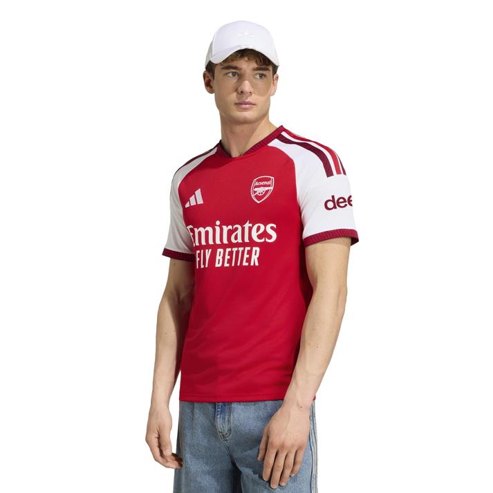 adidas �V���[�g�X���[�u BETTERSCARLET