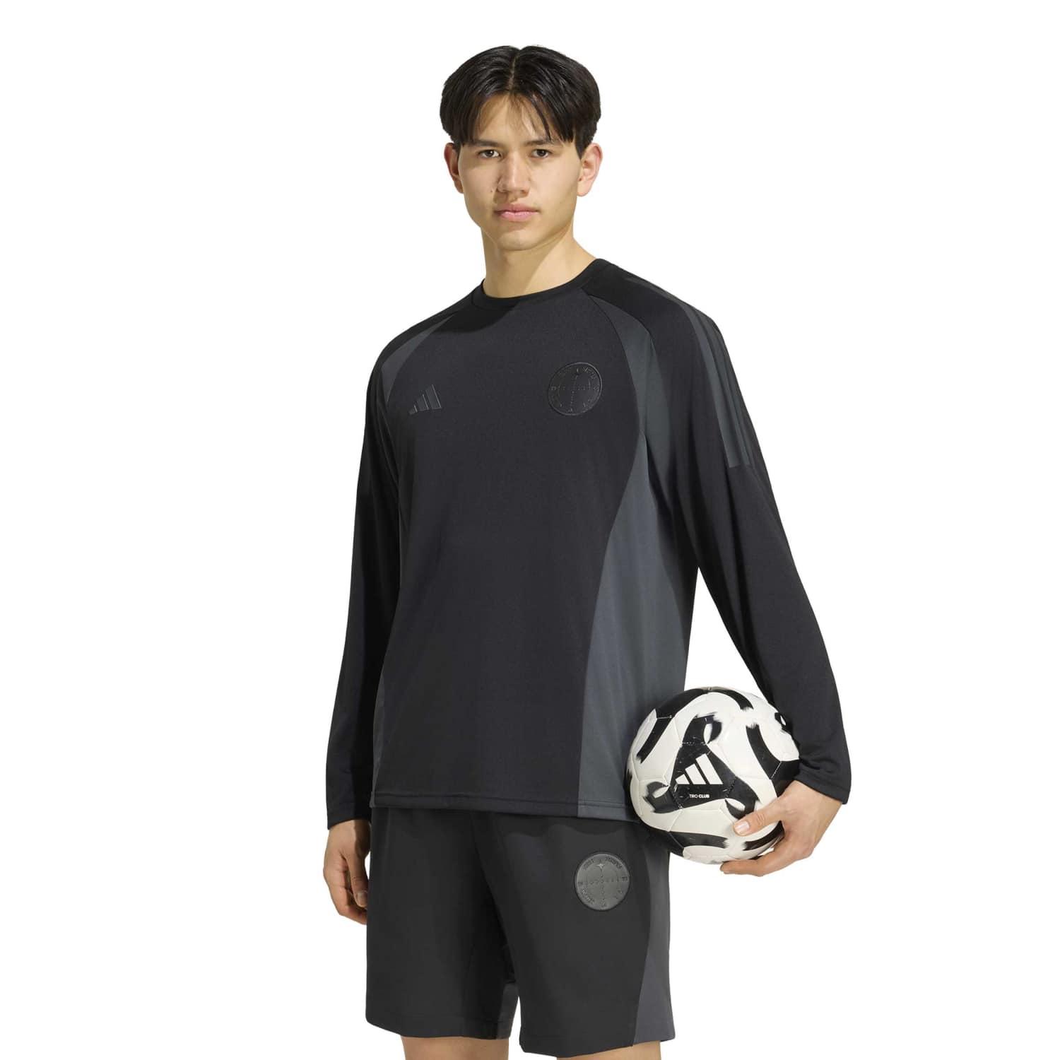 【】サッカーシャツ ロングスリーブ ABC-MART限定 ブラック サッカー、adidasの長袖トップス（メンズ）｜ABC-MART【公式】