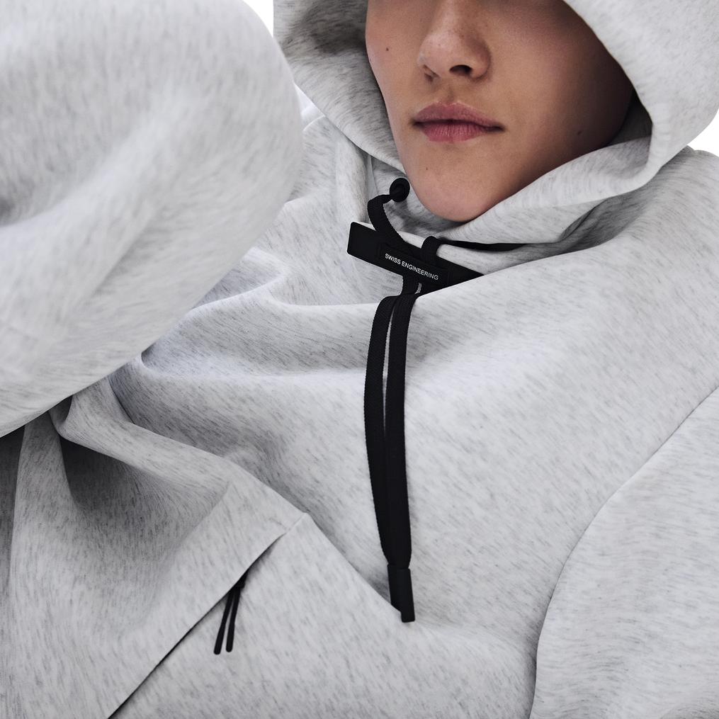  On On W Focus Tech Hoodie画像5