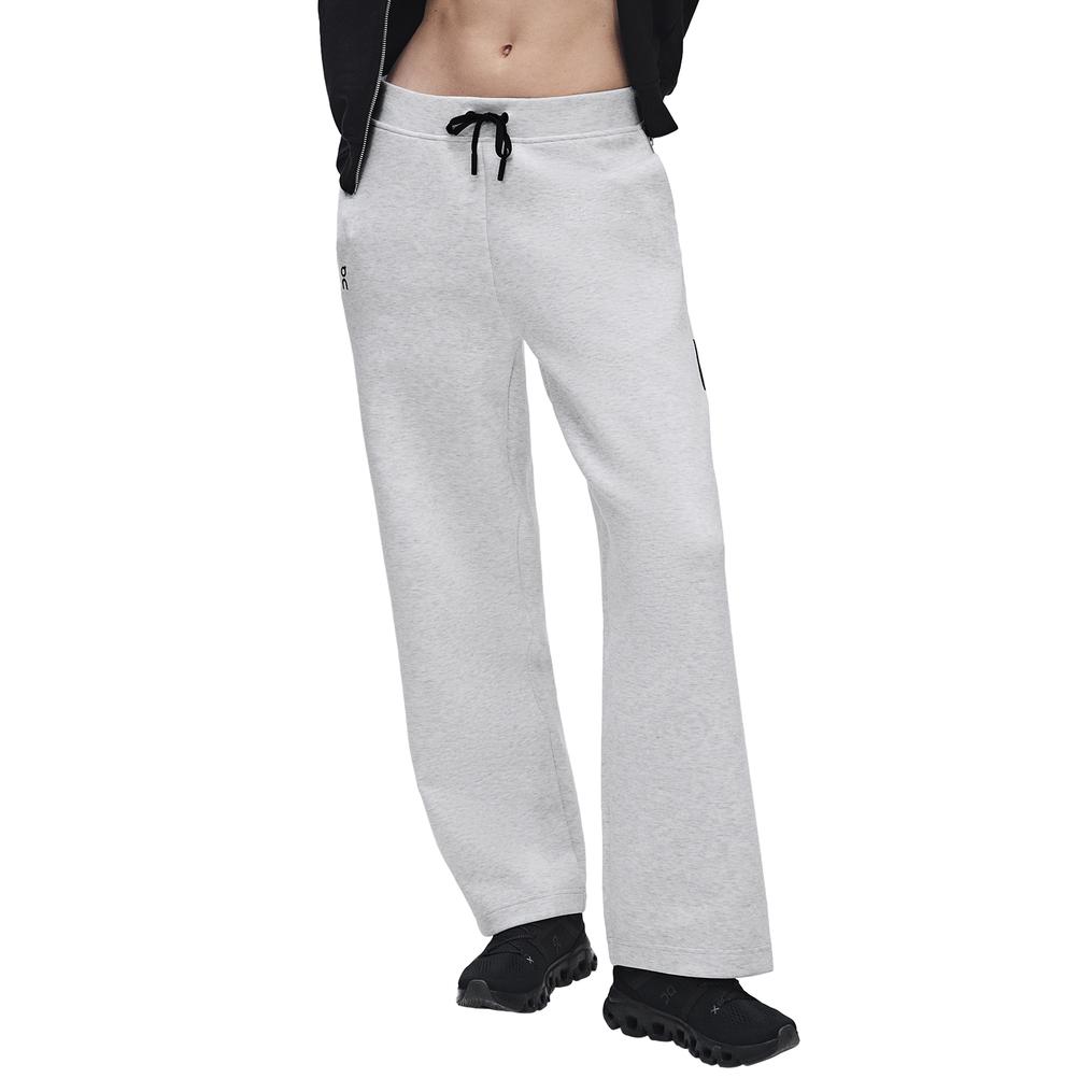  On On W Focus Tech Sweatpants画像1