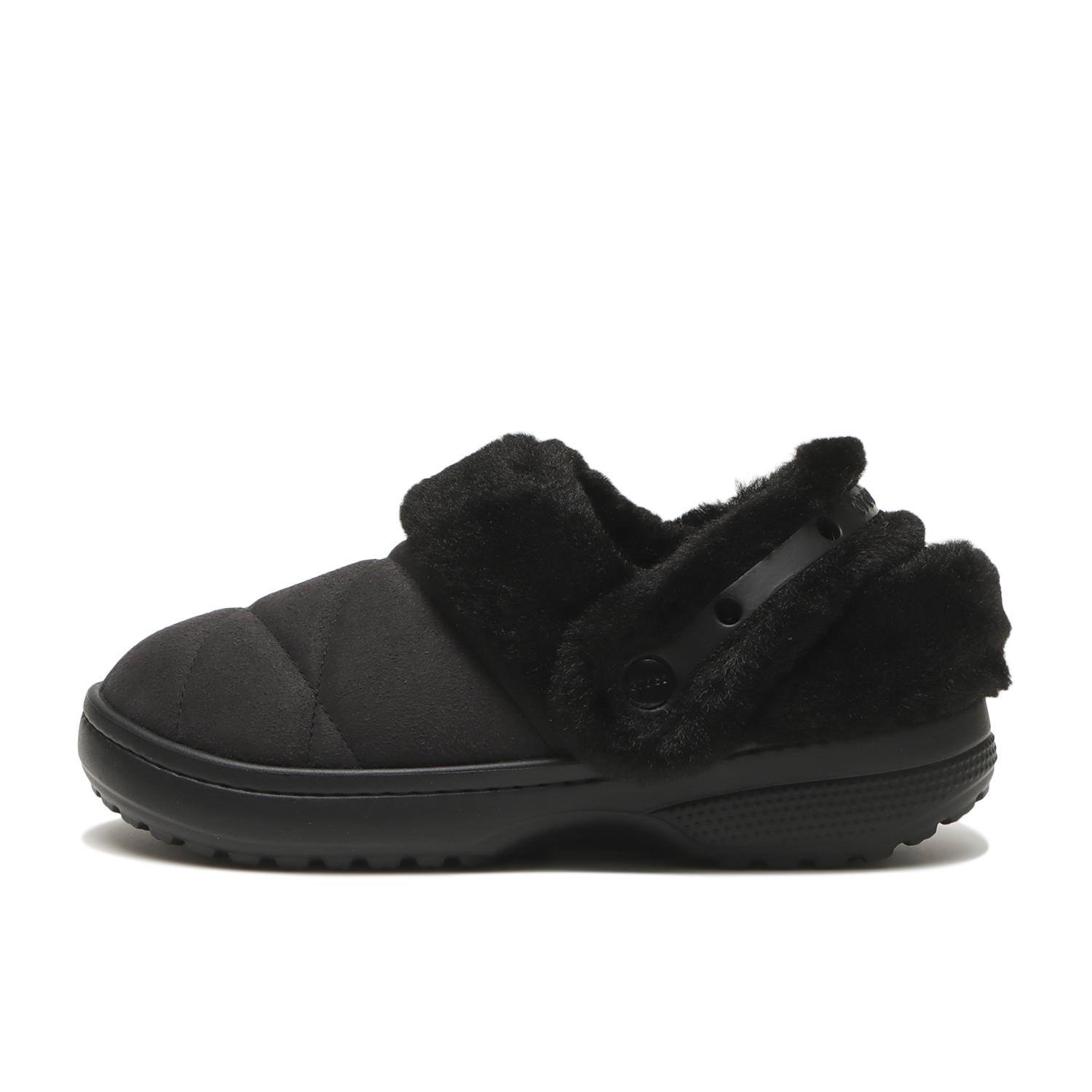 �ycrocs�z �N���b�N�X UNFRGTBLE QUILTED VEGAN SUEDE �A���t�@�[�Q�b�^�u�� �L���e�B���O �r�[�K�� �X�G�[�h 214038-001 BLACK