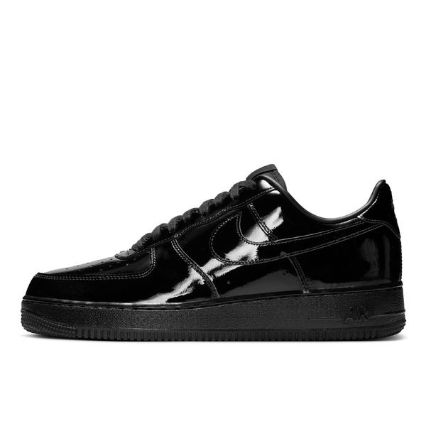 NIKE エア フォース 1 '07 プレミアム ブラック 24cm