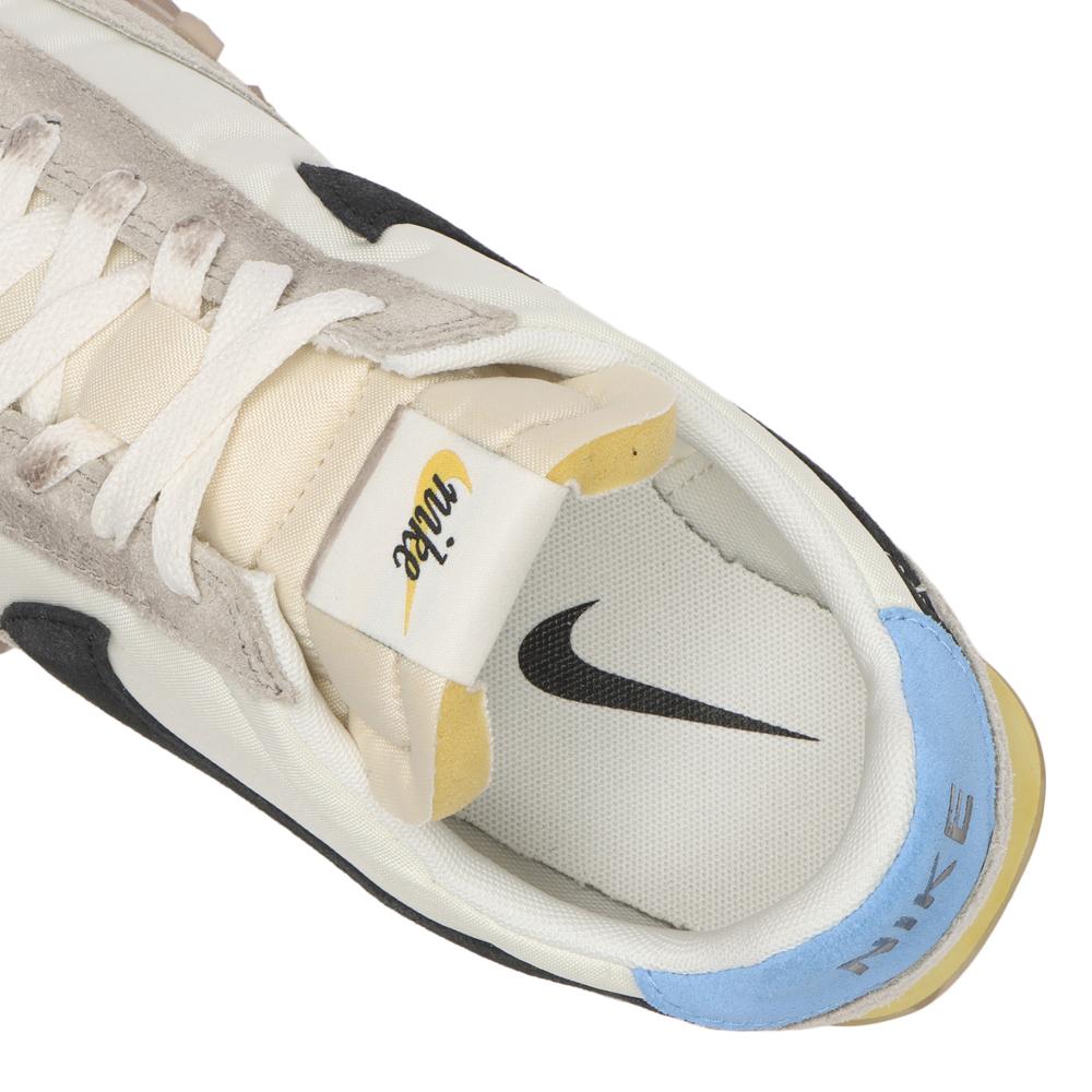 NIKE WAFFLE RACER 