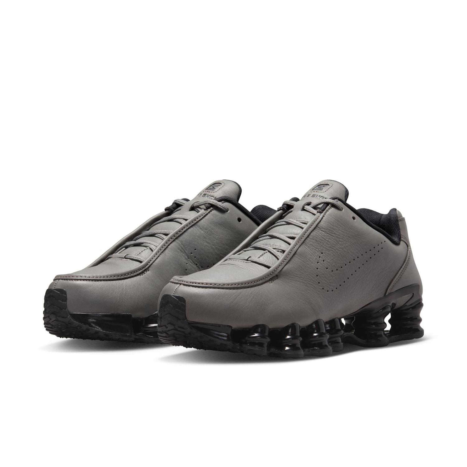  NIKE SHOX TL SE画像2