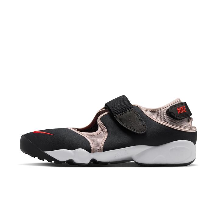 NIKE �G�A���t�g 010BLACK/PICRED