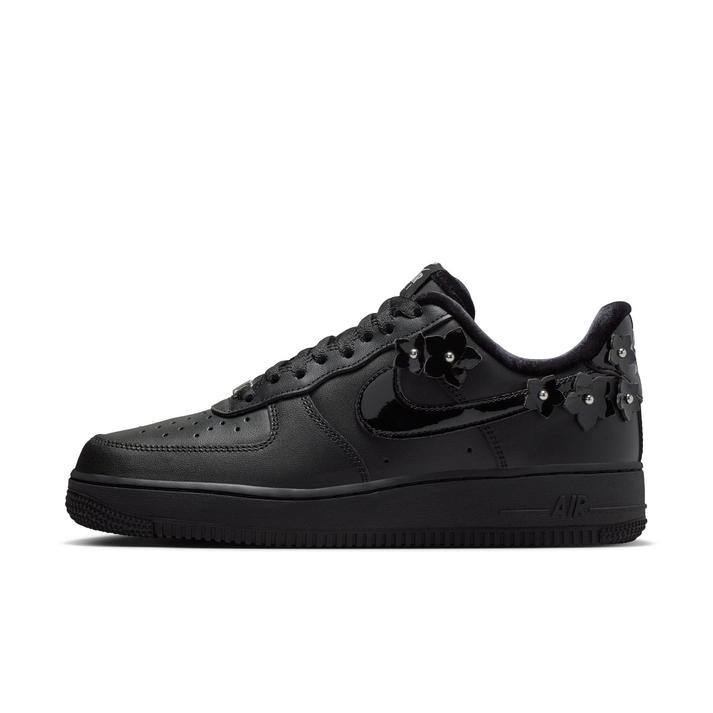 NIKE �E�B�����Y �G�A �t�H�[�X 1 '07 001BLACK/BLACK