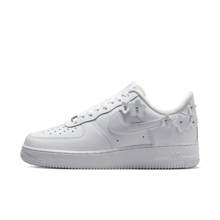 NIKE �E�B�����Y �G�A �t�H�[�X 1 '07 100WHITE/WHITE