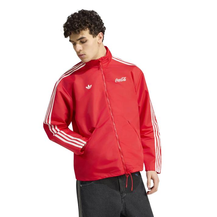 adidas �A�E�^�[ VIVIDRED