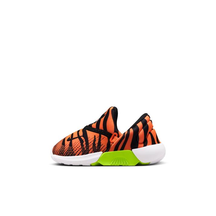 NIKE �X�E�b�V�� �S�[ AOP TD 810TOT OR/BLACK