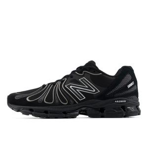 BLACK/SILVER