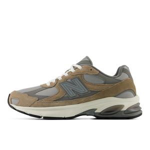 LIGHTBROWN