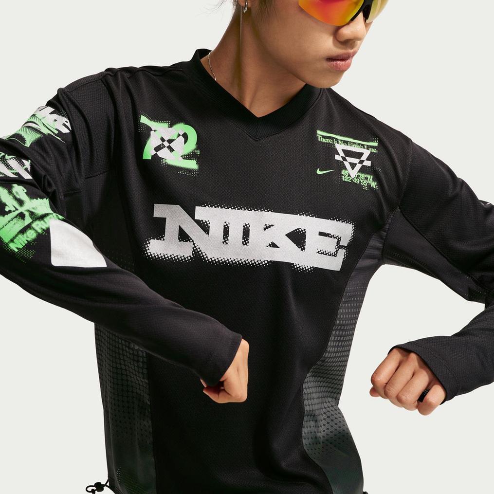  NIKE NIKE Swift L/S Running Top画像2