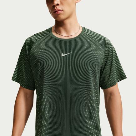 NIKE ストライド Aero-FIT S/S ラントップ