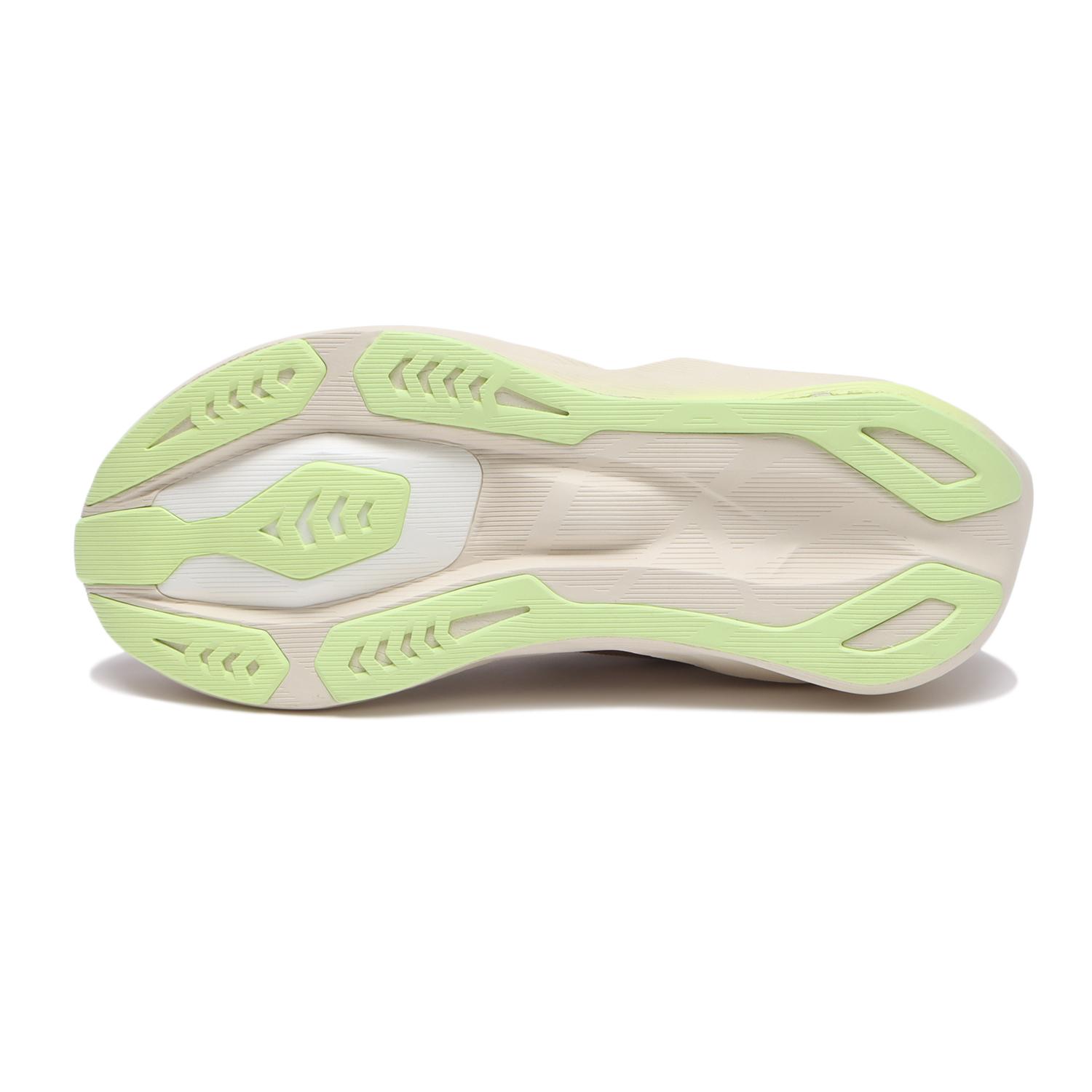 asics ASICS Novablast 6｜OSHMAN'S ONLINE 公式通販