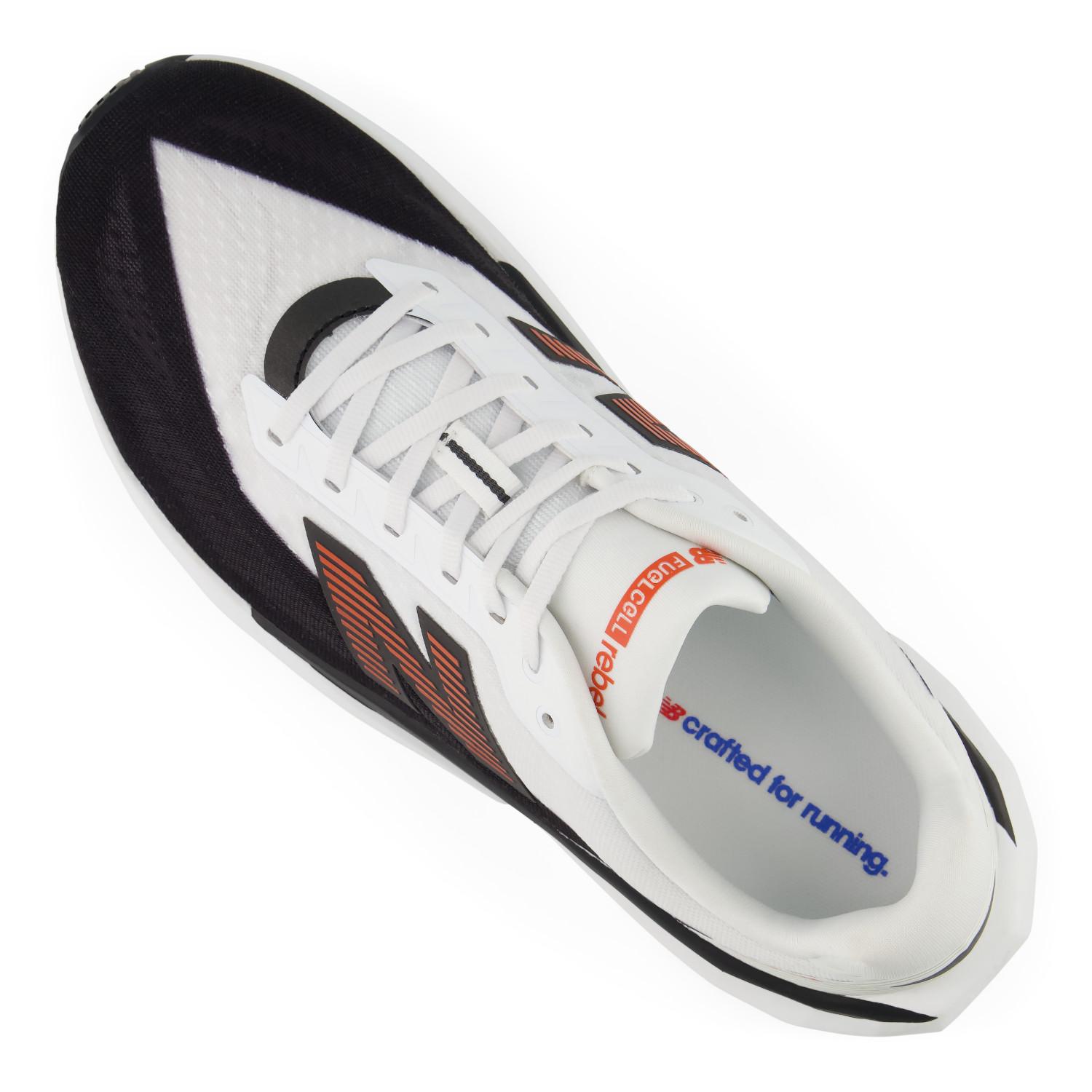 New Balance NEW BALANCE FuelCell Rebel v5 93C｜OSHMAN'S ONLINE