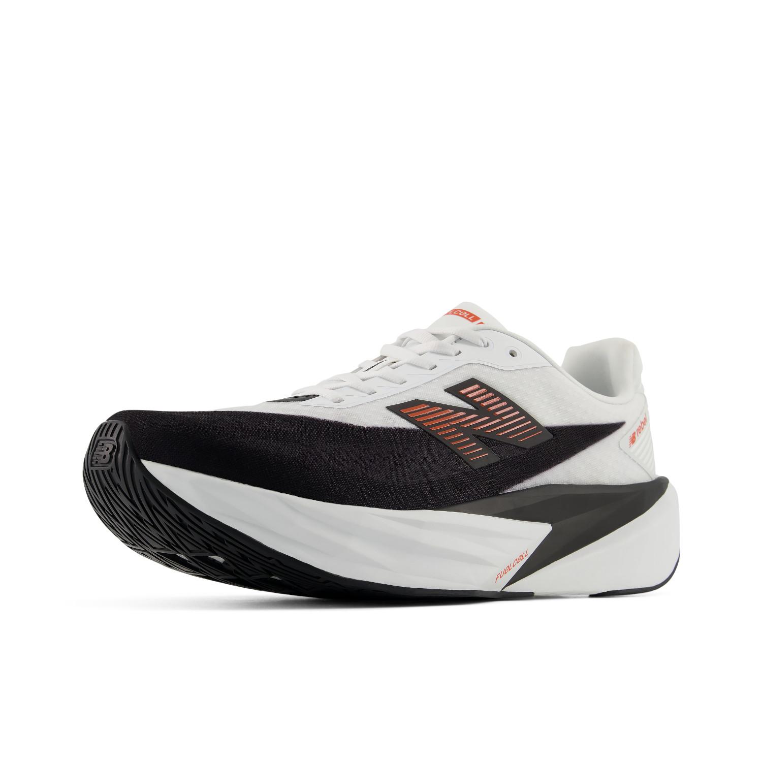 New Balance NEW BALANCE FuelCell Rebel v5 93C｜OSHMAN'S ONLINE