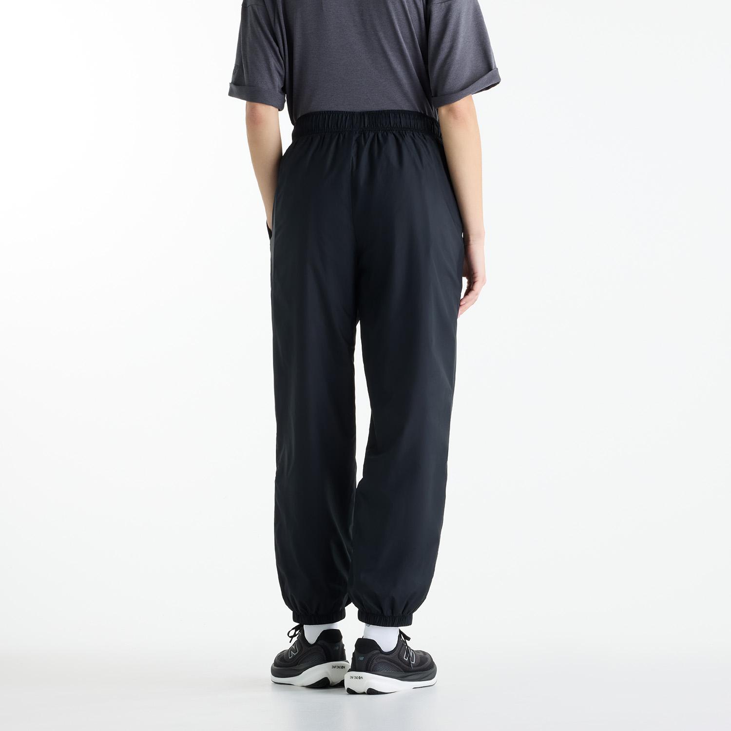 New Balance メンズパンツ ブラック サイズ6 New Balance】 ニューバランス W ウーブントラックパンツ ロングパンツ