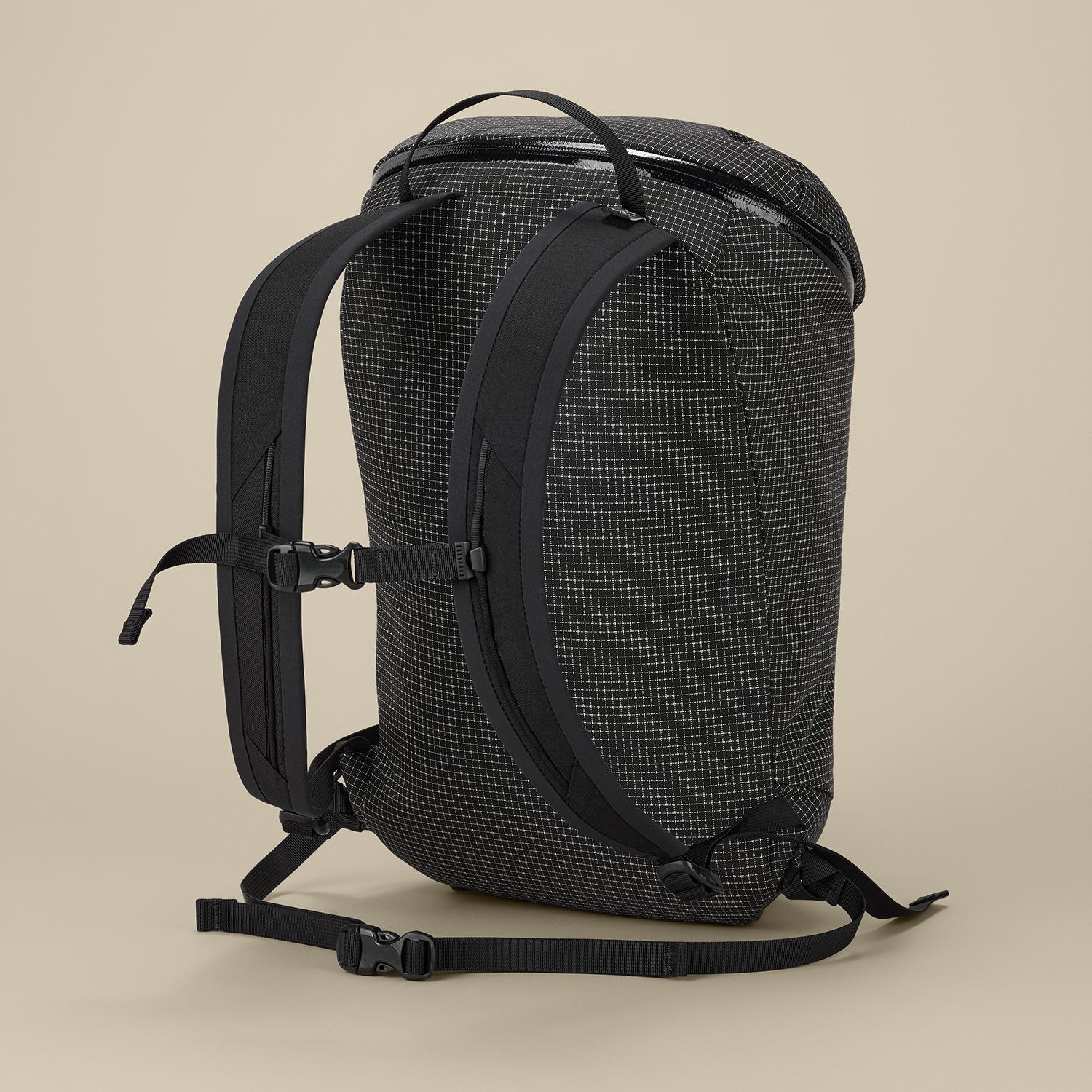 ARC'TERYX ARC'TERYX Konseal 15 Backpack｜OSHMAN'S ONLINE 公式通販