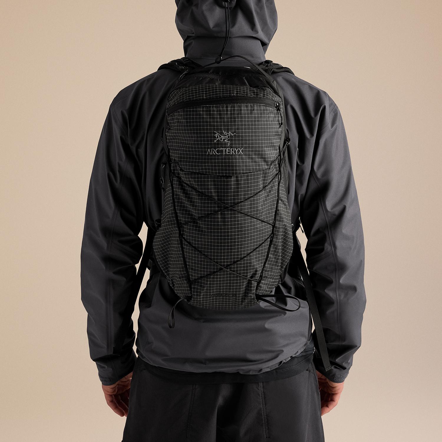 ARC'TERYX ARC'TERYX Aerios 18 Backpack｜OSHMAN'S ONLINE 公式通販