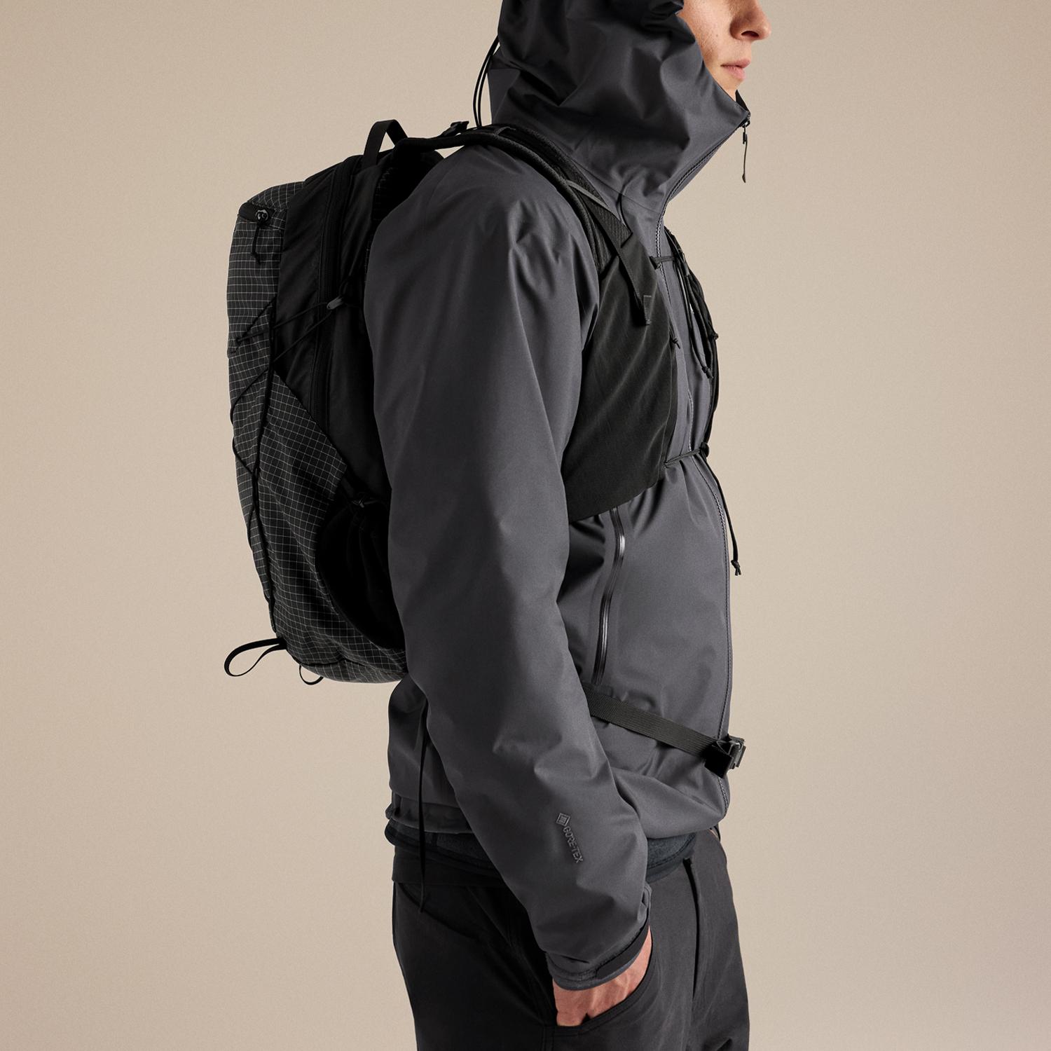 ARC'TERYX ARC'TERYX Aerios 18 Backpack｜OSHMAN'S ONLINE 公式通販