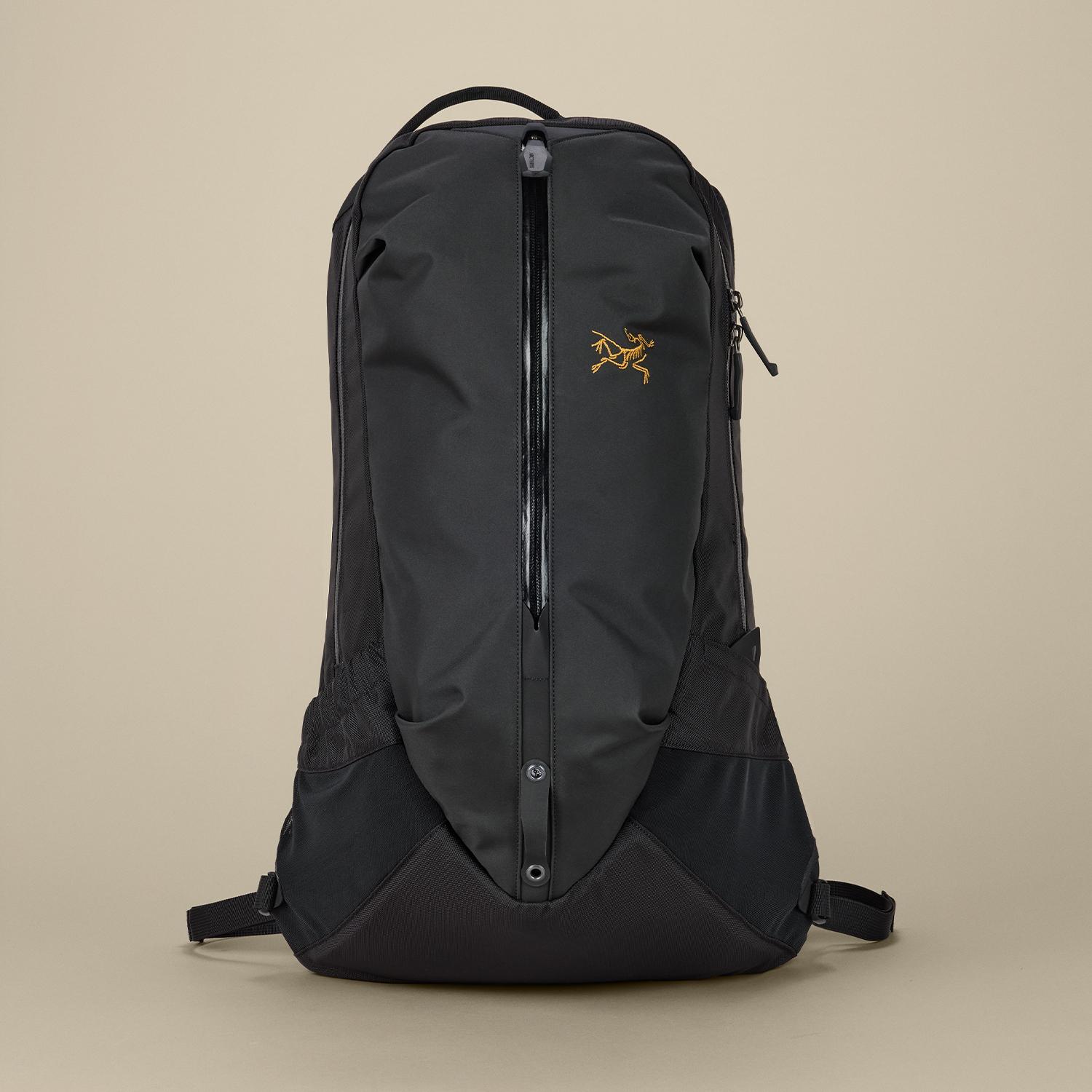 希少 ARC'TERYX × OSHMAN'S Arro22 Black ARC'TERYX ARC'TERYX Arro 22 Backpack｜OSHMAN'S ONLINE 公式通販