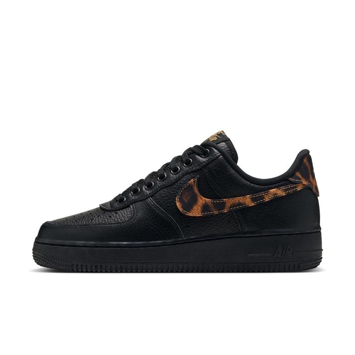 NIKE �E�B�����Y �G�A �t�H�[�X 1 '07 SE �v�����g 001BLACK/MLTCLR