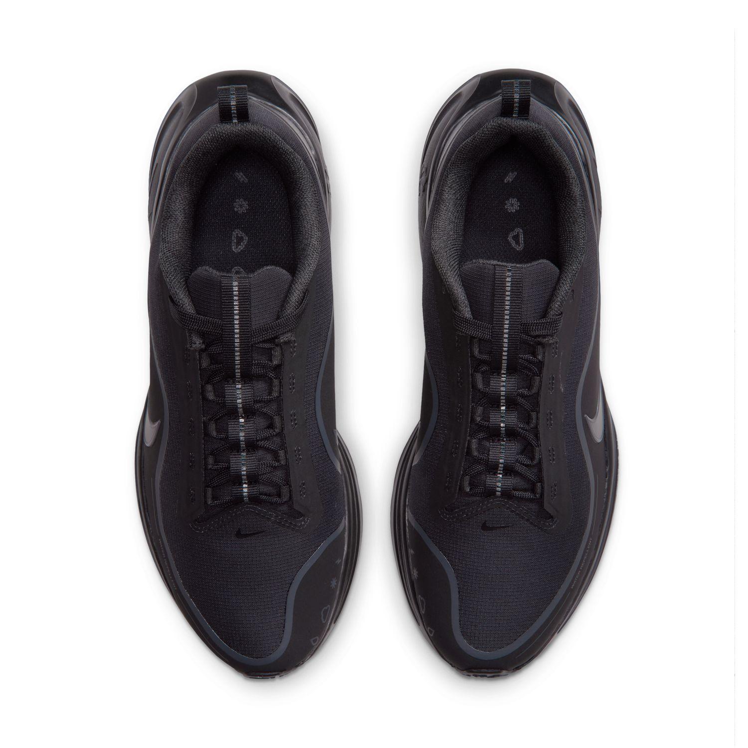 NIKE】 ナイキ W REVOLUTION 8 UTILITY ウィメンズ レボリューション 8