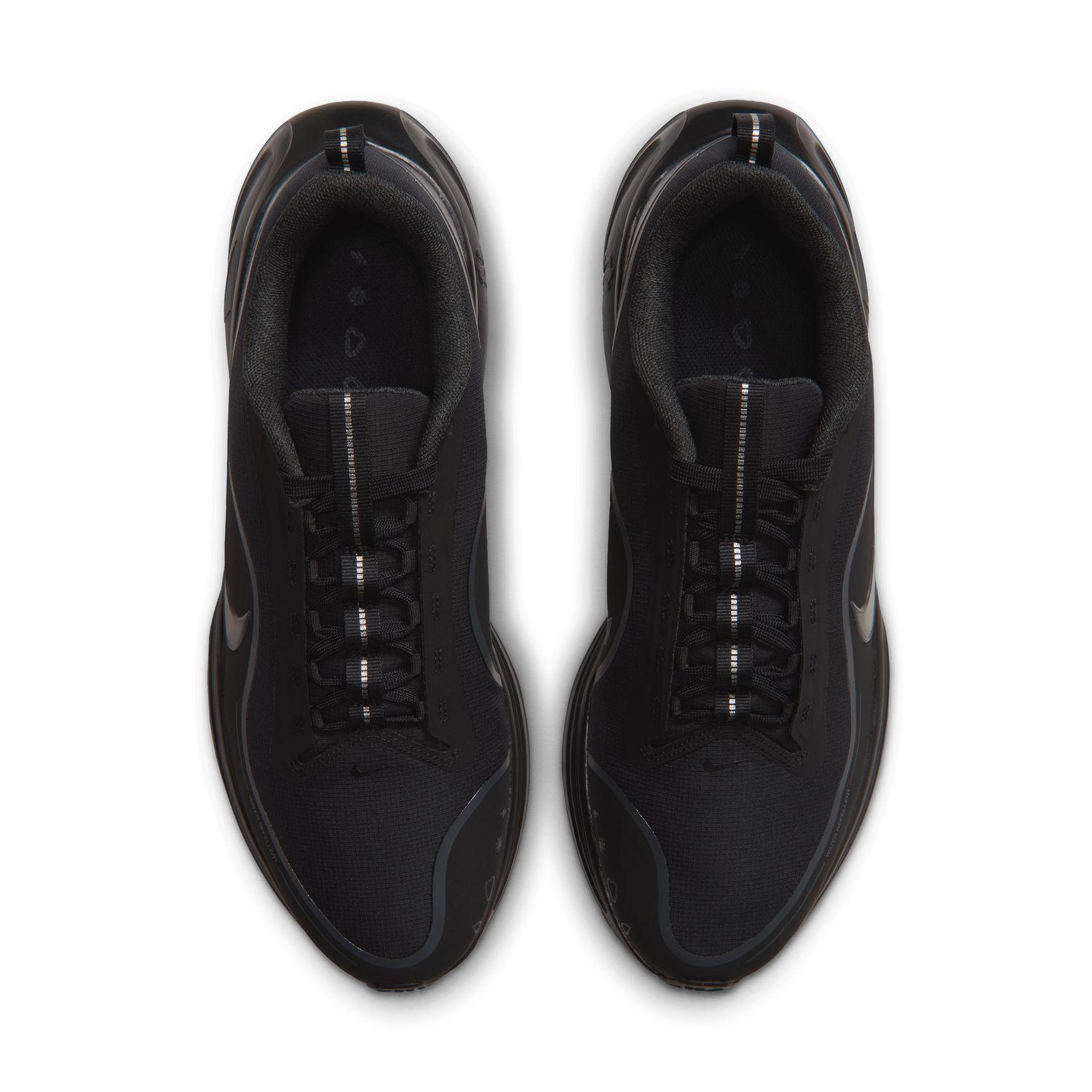 NIKE】 ナイキ REVOLUTION 8 UTILITY レボリューション 8