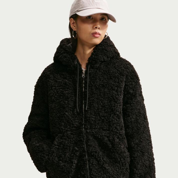 NIKE �A�E�^�[ 010BLACK/SAIL