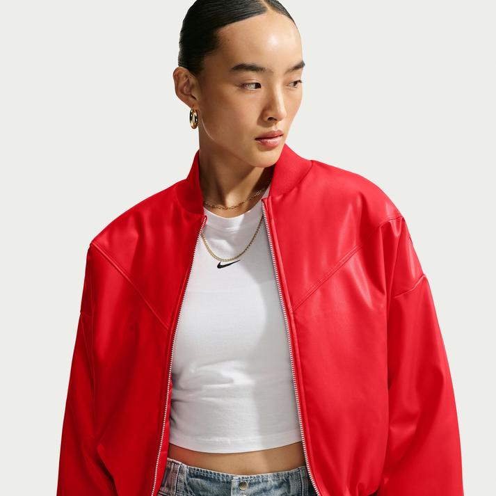 NIKE �A�E�^�[ 657UNVRED/UNVRE