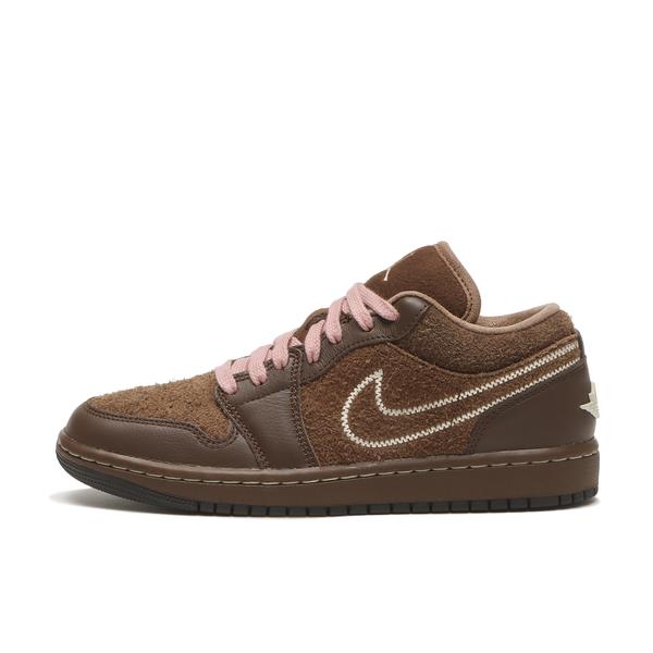 JORDAN BRAND ウィメンズ エア ジョーダン 1 LOW SE ブラウン 22.5cm