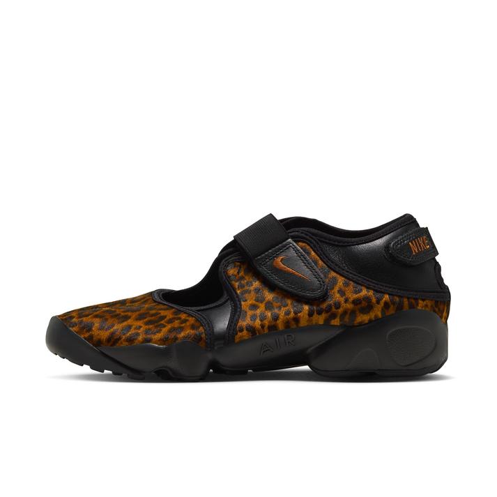 NIKE �E�B�����Y �G�A ���t�g 002BLACK/DESOCH