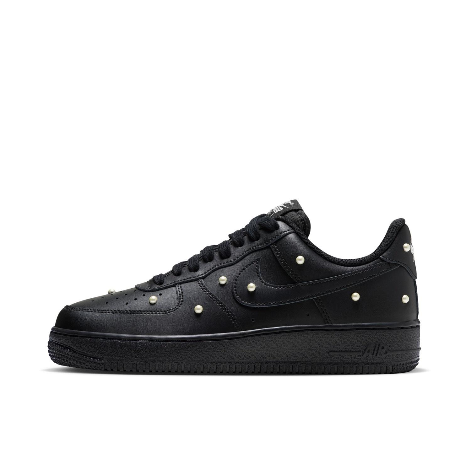  NIKE W AIR FORCE 1 '07 SE画像1
