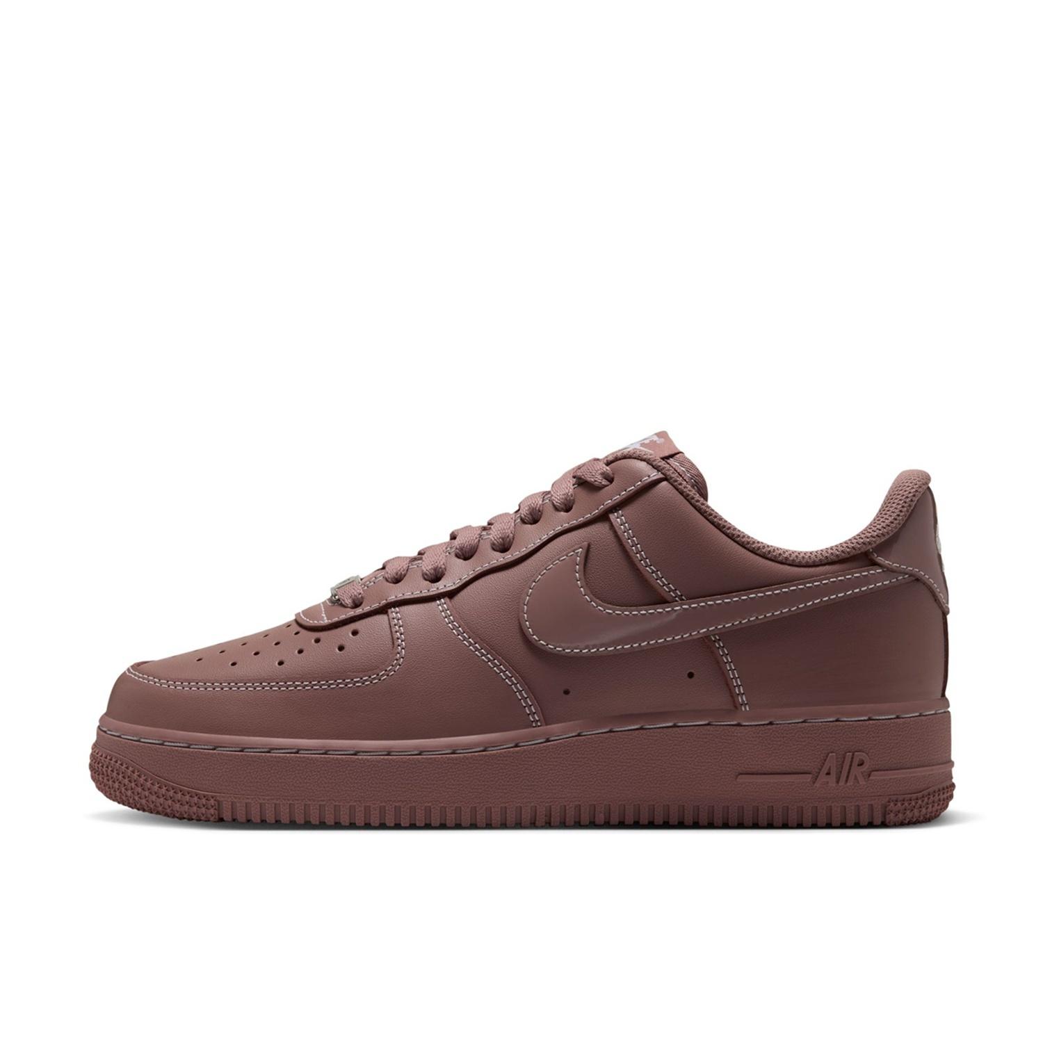  NIKE W AIR FORCE 1 '07 ESS +画像1