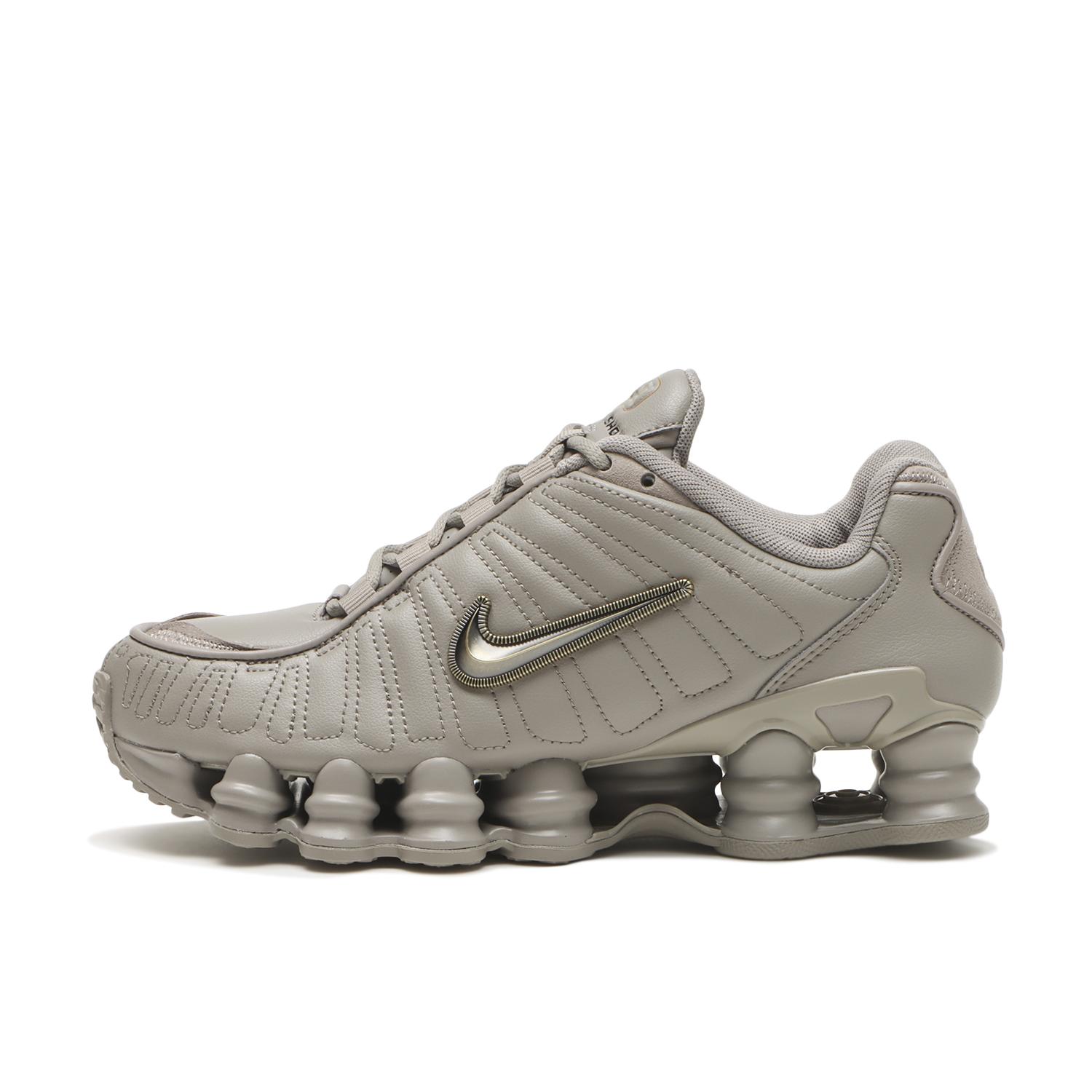  NIKE W SHOX TL画像1