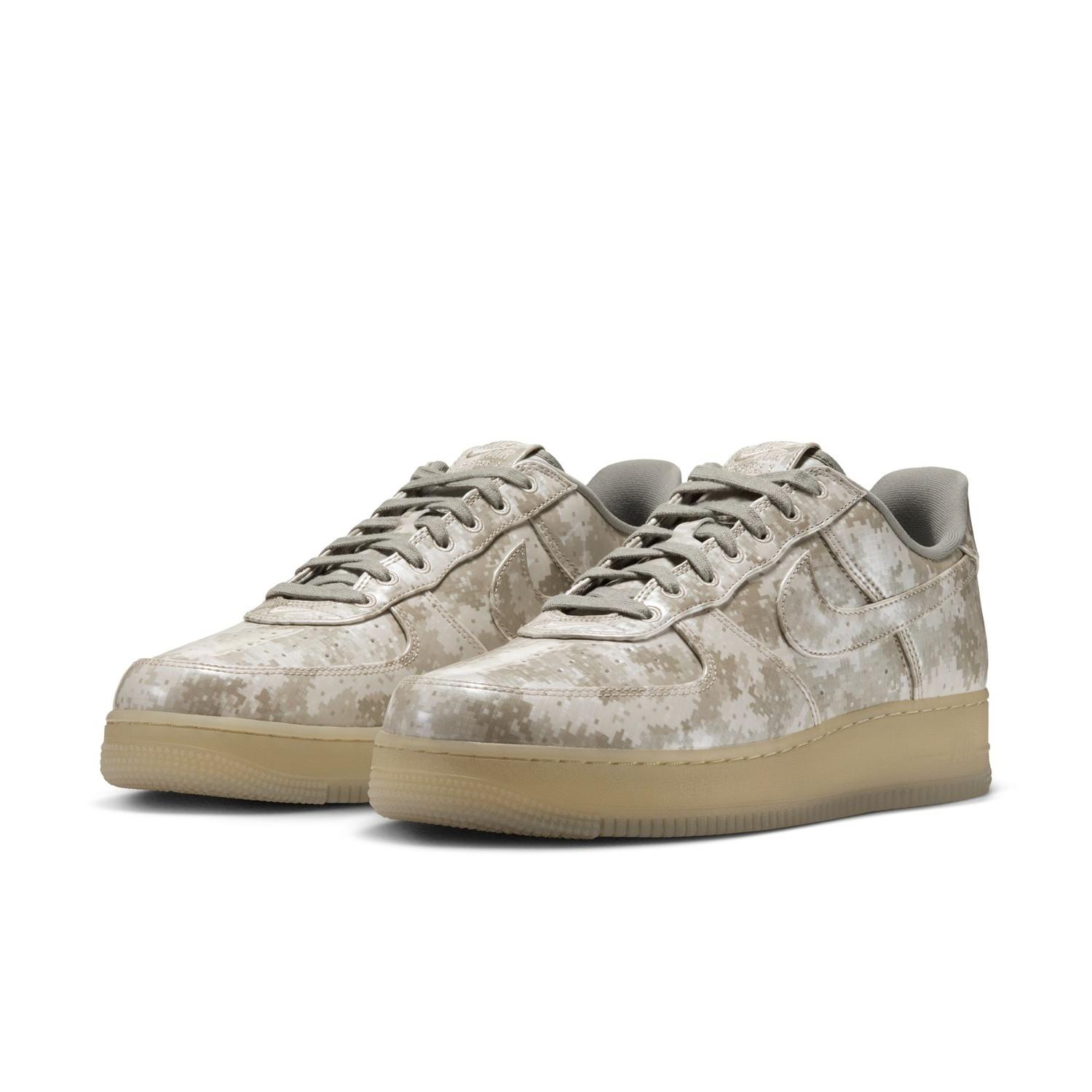  NIKE AIR FORCE 1 LOW RETRO画像2